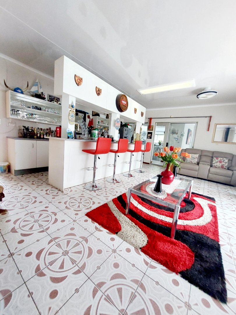 3 Bedroom Property for Sale in Flamwood North West